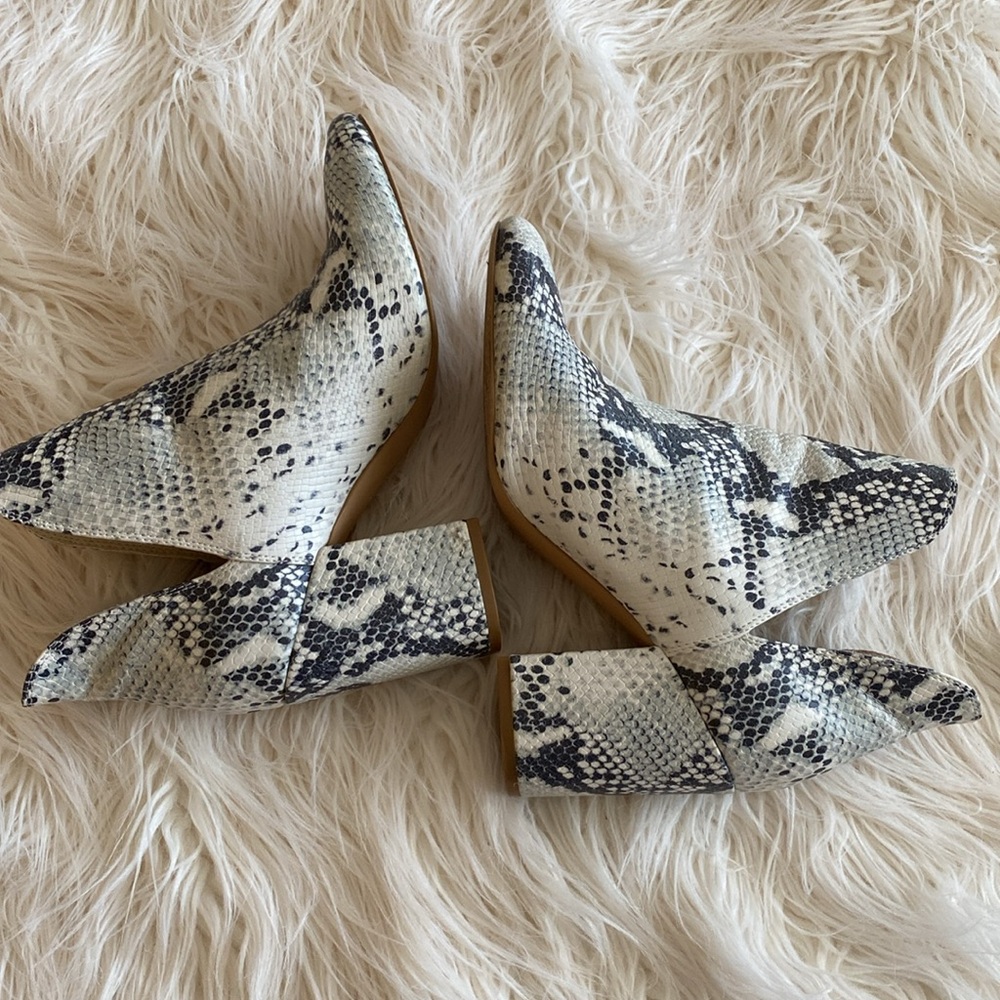 STEVE MADDEN ROOKIE ankle booties - Picture 12 of 14